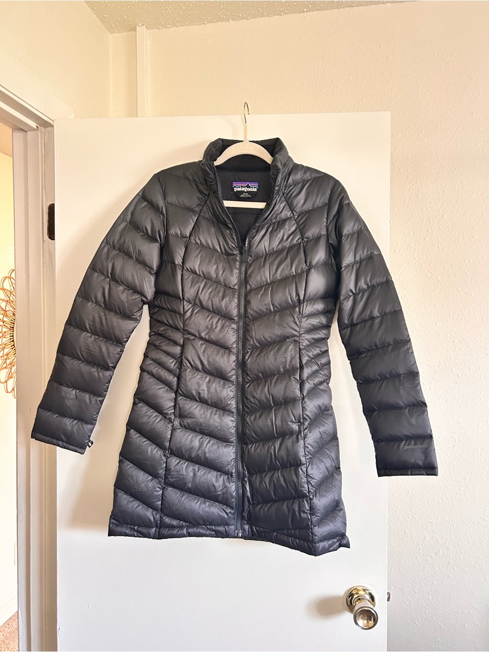 Patagonia W’s Tres Down 3-In-1 Parka - Picture 9 of 11